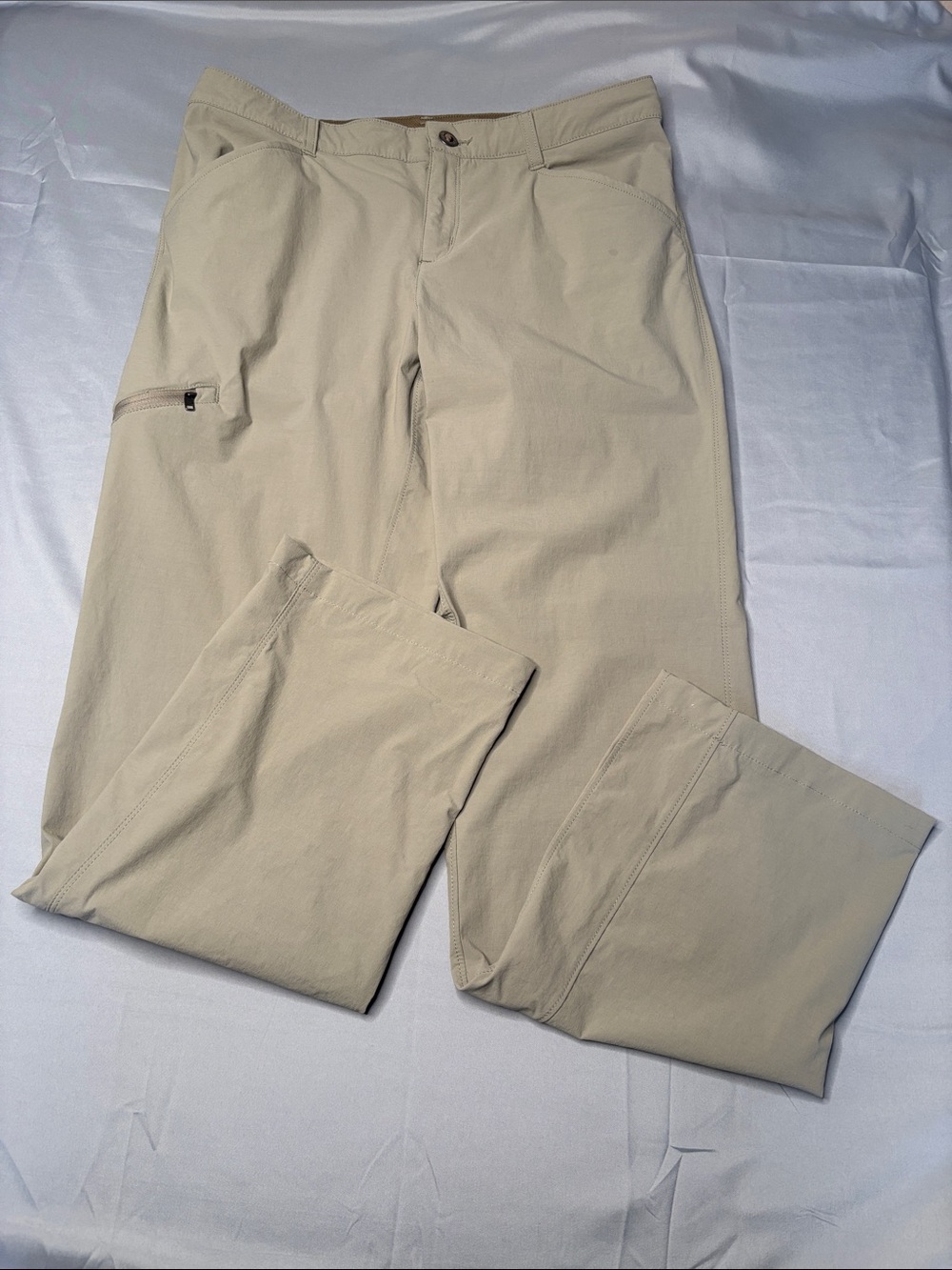 Patagonia Women's Light Tan Stretch Active Pants Size 10